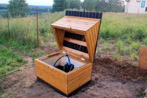Как спрятать скважину на даче. Я в домике — интересные варианты, как закрыть скважину на даче декоративно и облагородить участок