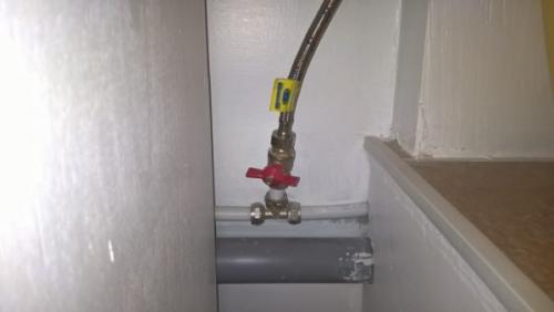 Коллекторная разводка труб водоснабжения в квартире. Скептические замечания