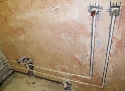 Разводка труб в ванной на два смесителя. Подготовительный этап