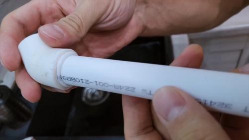 Разводка полипропиленовых труб на даче. Процесс соединения полипропиленовых труб и фитингов без сварки