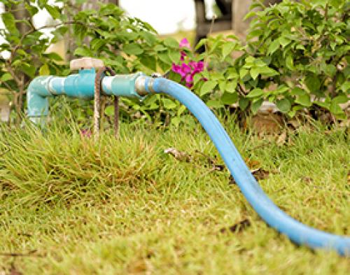 Сколько стоит провести воду в частный дом от центрального водопровода. Сколько в среднем стоит провести воду в частный дом?