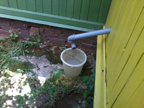 Слив из раковины на даче. Как сделать слив воды из раковины на даче