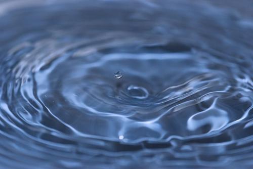 Органолептические показатели качества воды. Показатели, определяющие органолептические свойства качественной питьевой воды.