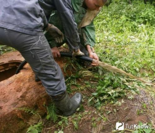 Мутная вода в скважине не прокачивается. Причины помутнения водной среды 06 Мутная вода в скважине не прокачивается. Причины помутнения водной среды 06
